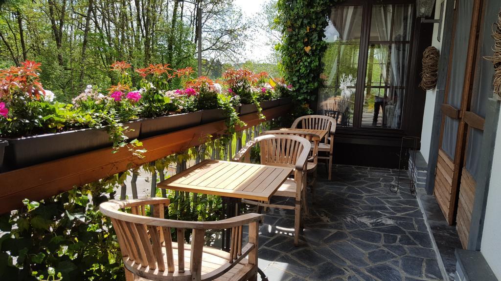 Chalet Sur Lesse Hotel Maissin Bagian luar foto