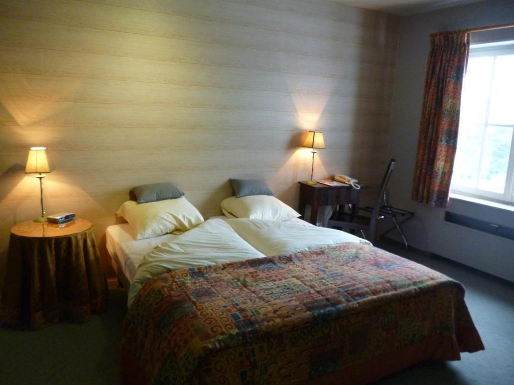 Chalet Sur Lesse Hotel Maissin Ruang foto